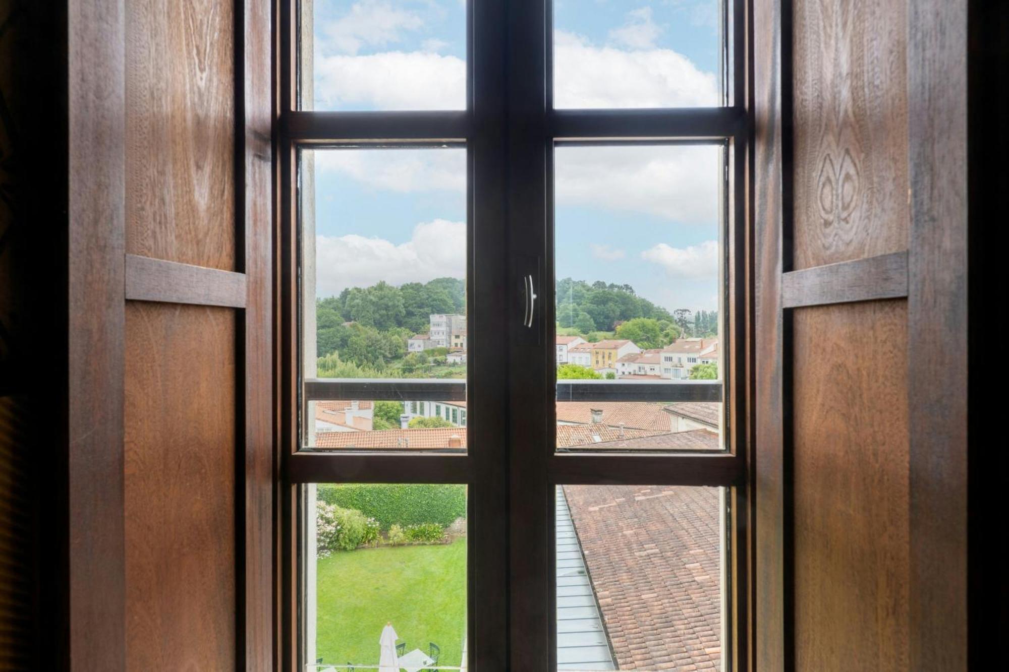 King Room Garden View