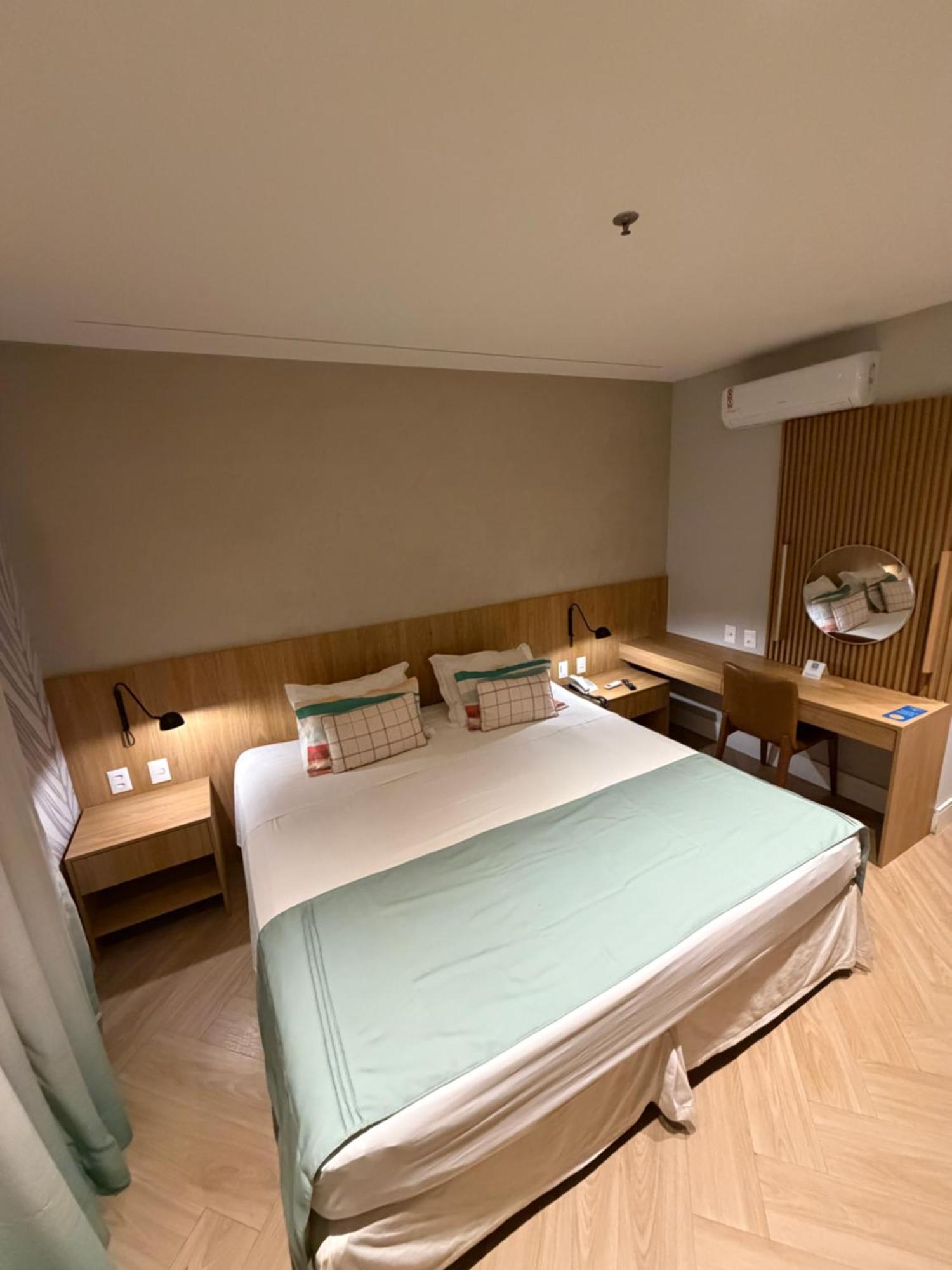 Superior Queen Room