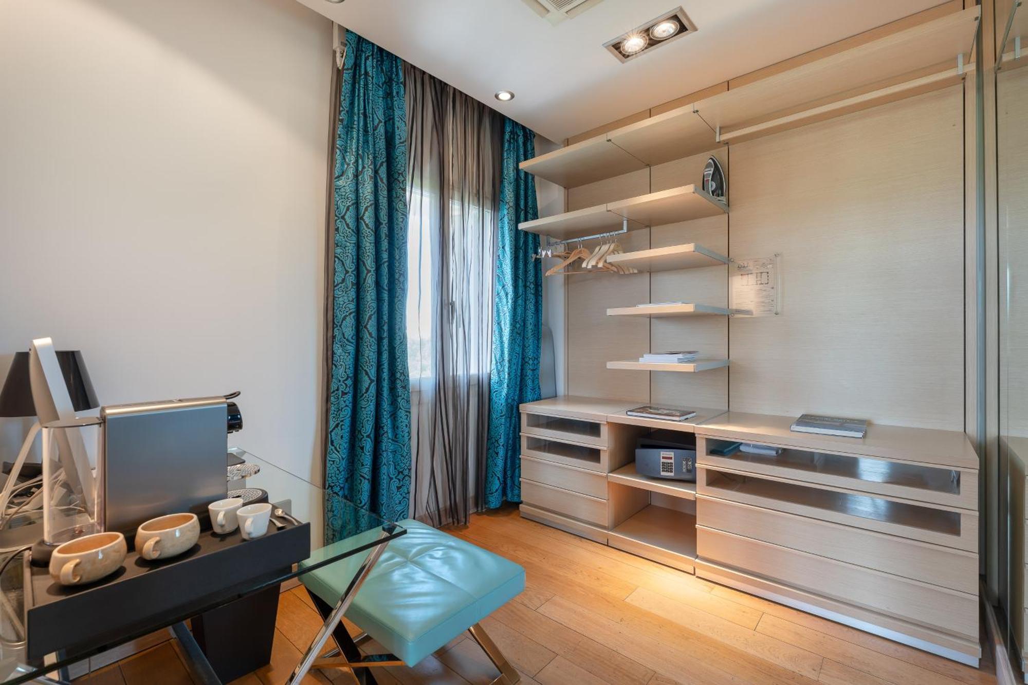 Deluxe Room Main Building