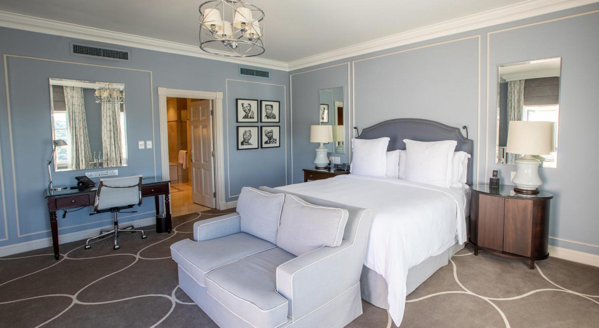 One-Bedroom King Suite