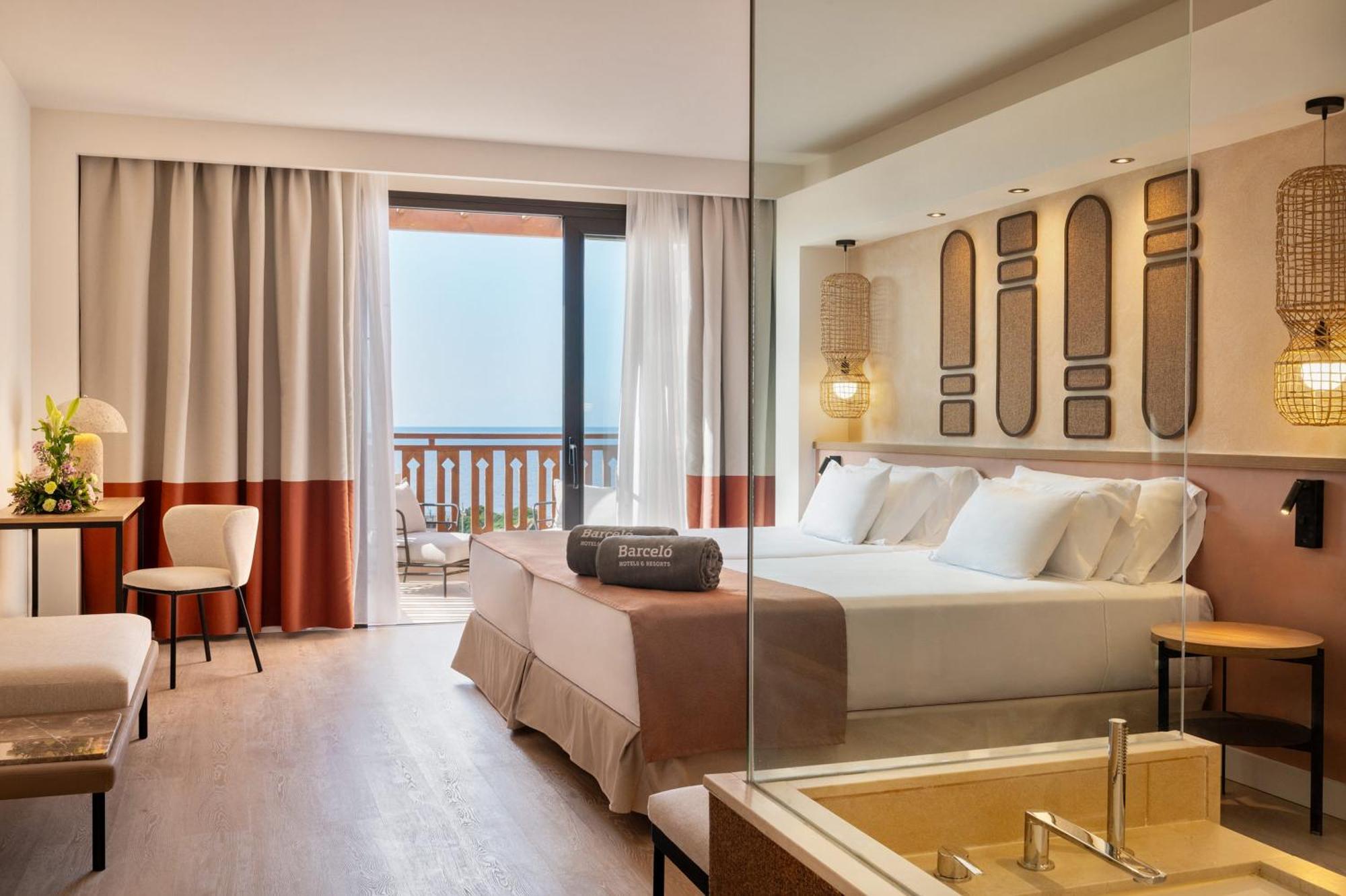 Deluxe Double Room Sea View