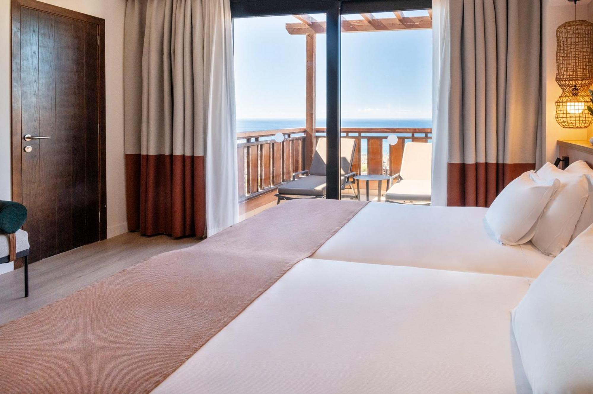 Deluxe Suite Sea View