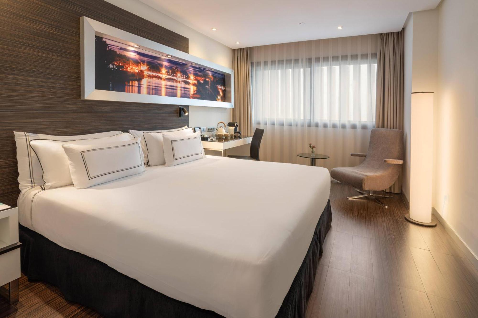 Premium Room