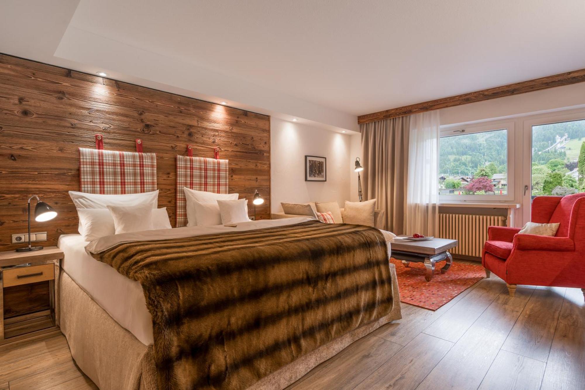 Deluxe Tweepersoonskamer met Balkon