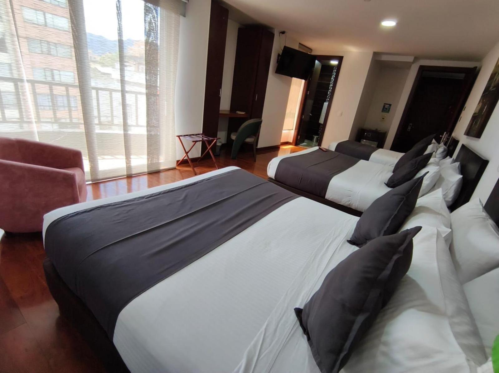 Triple Room Balcony