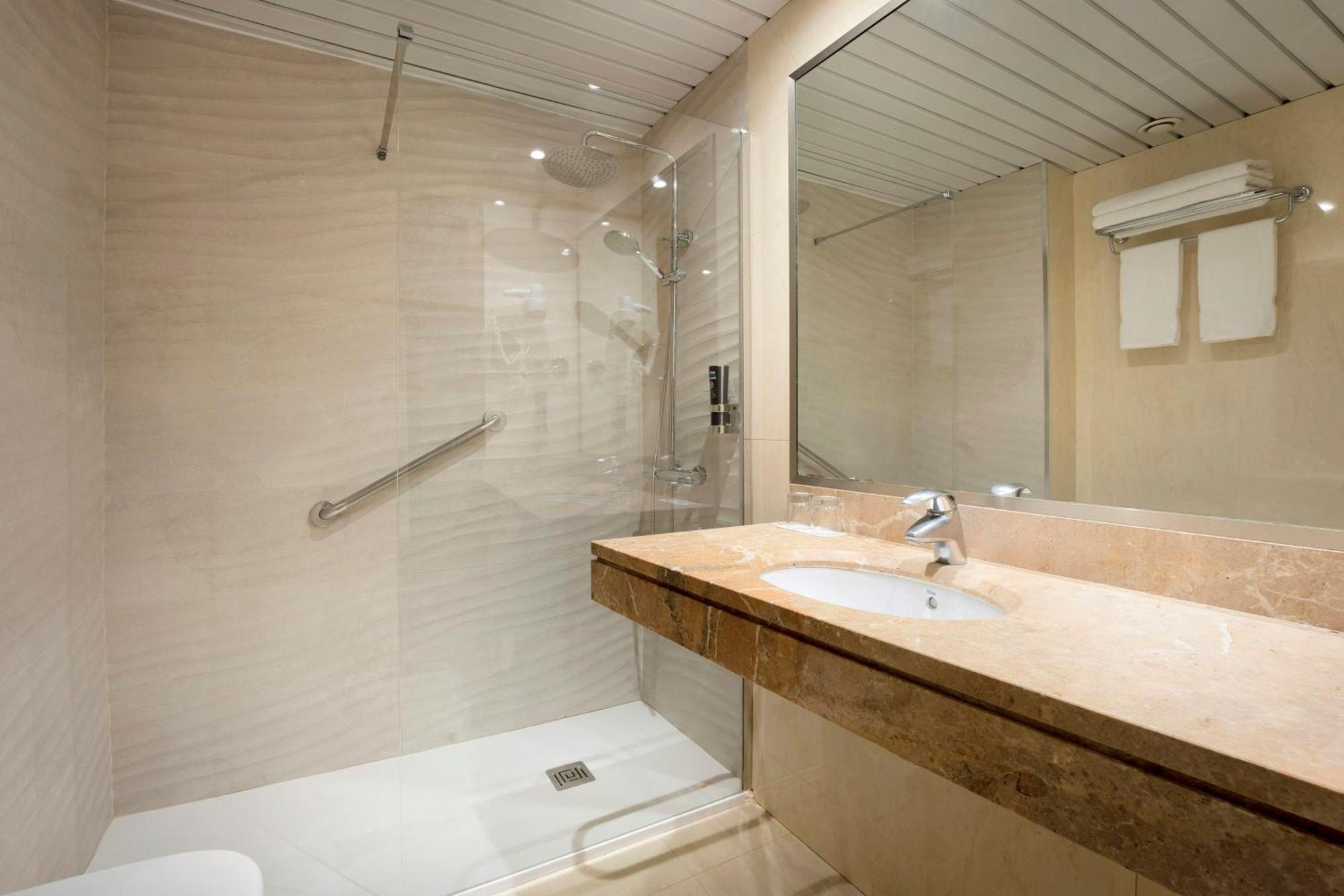 Comfort Double or Twin Room