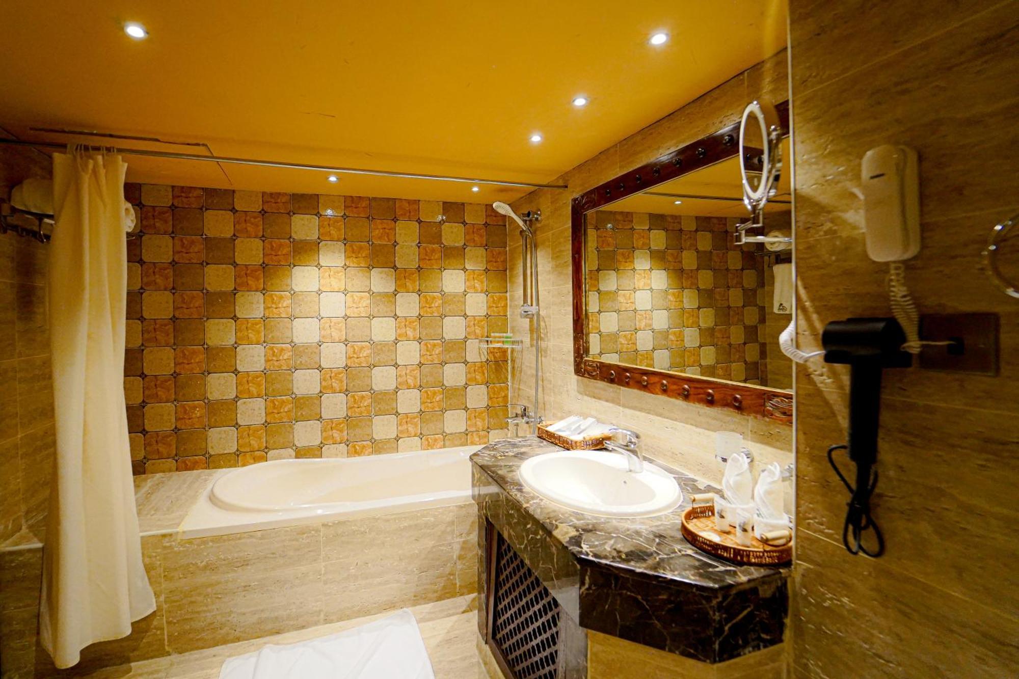 One Bedroom Julphar Suite