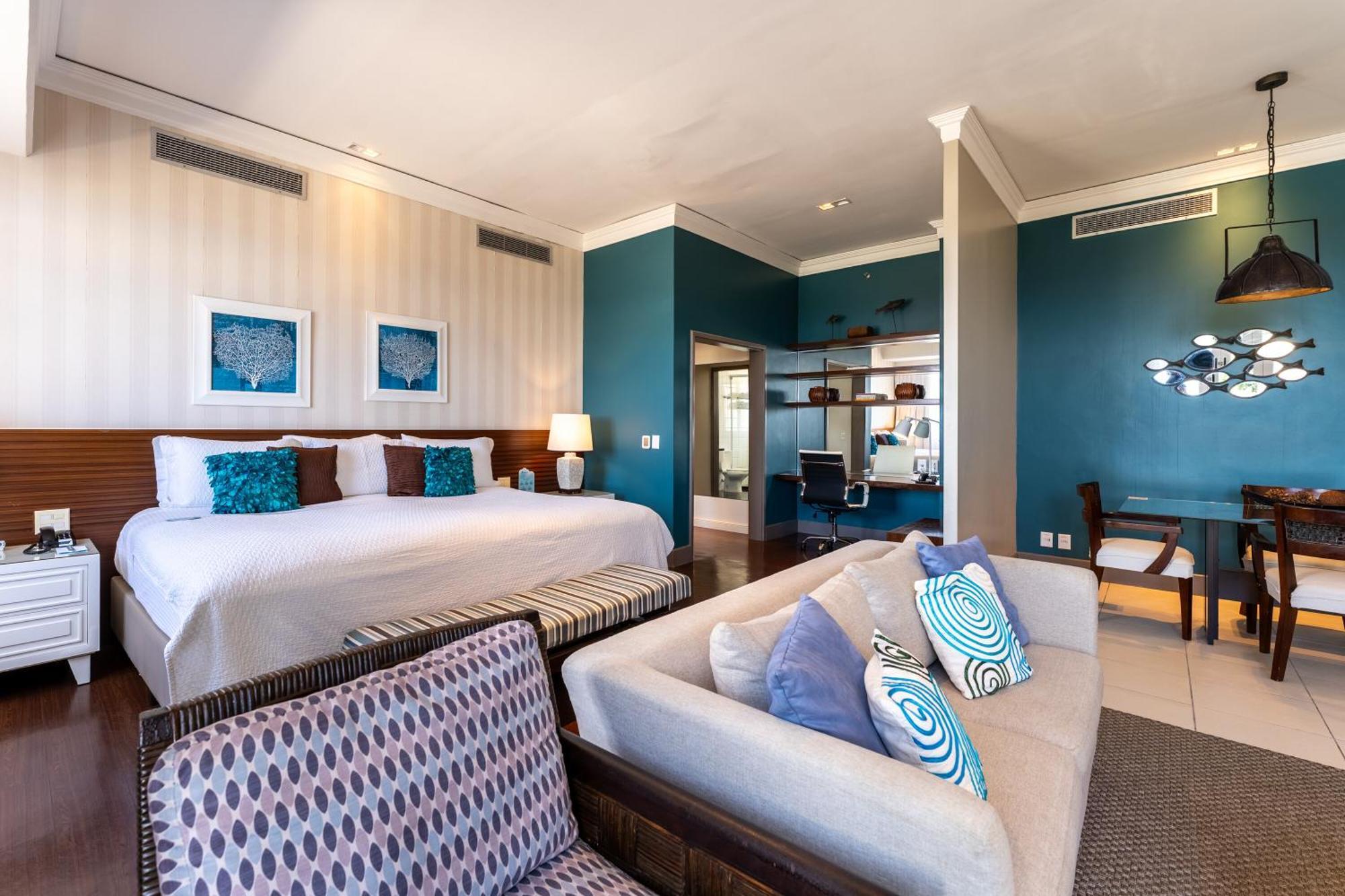 Executive Suite Sea View