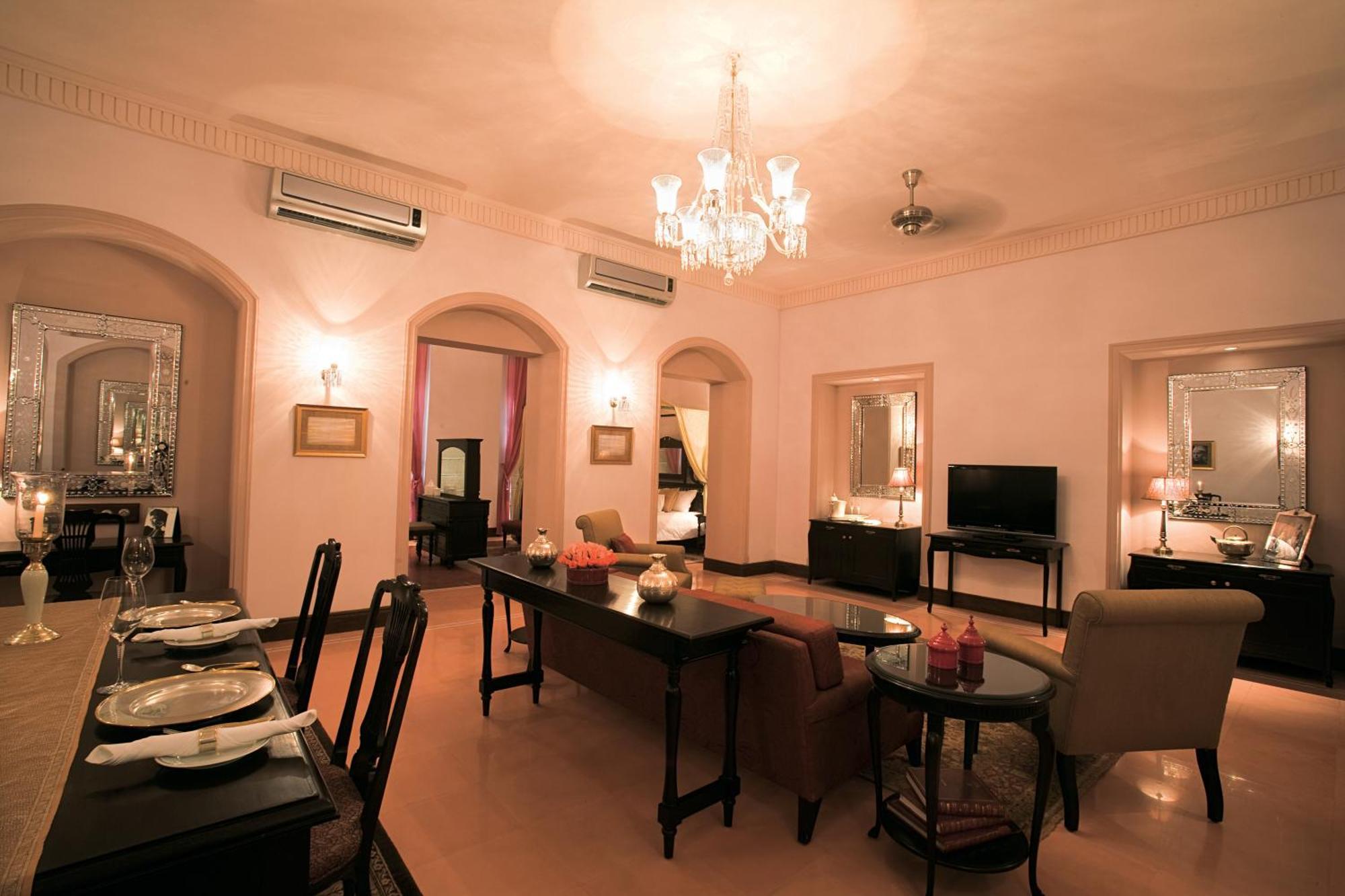 Historical Suite