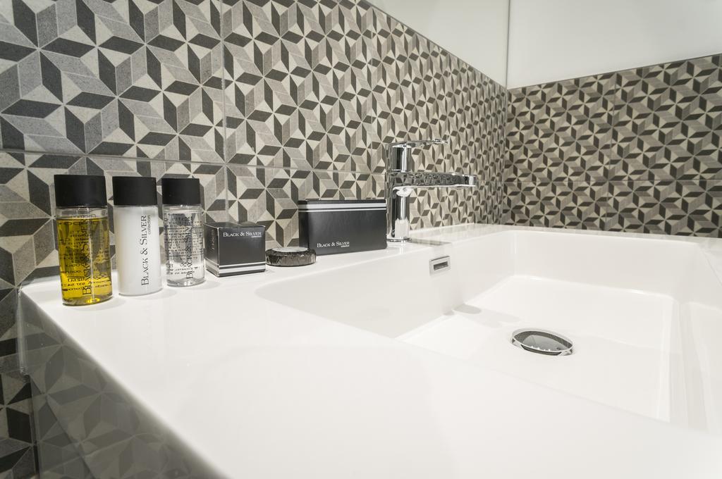 Classic Double Room,206951692:JPEG