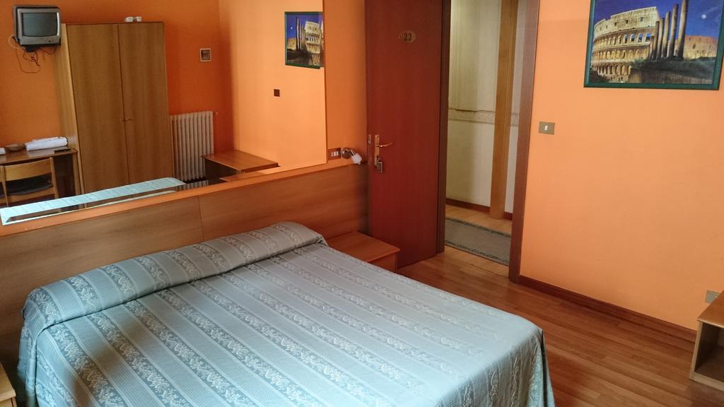 Double or Twin Room with Shared Bathroom