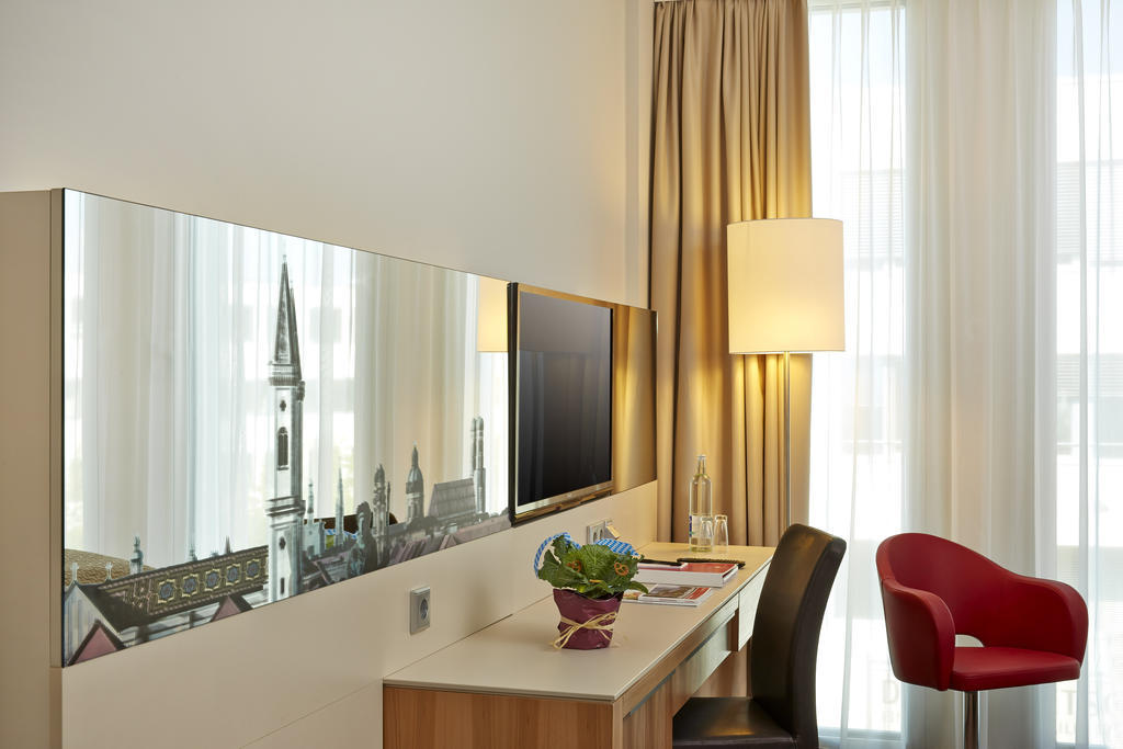 Familienzimmer (2 benachbarte Zimmer mit Verbindungstür, nach Verfügbarkeit)