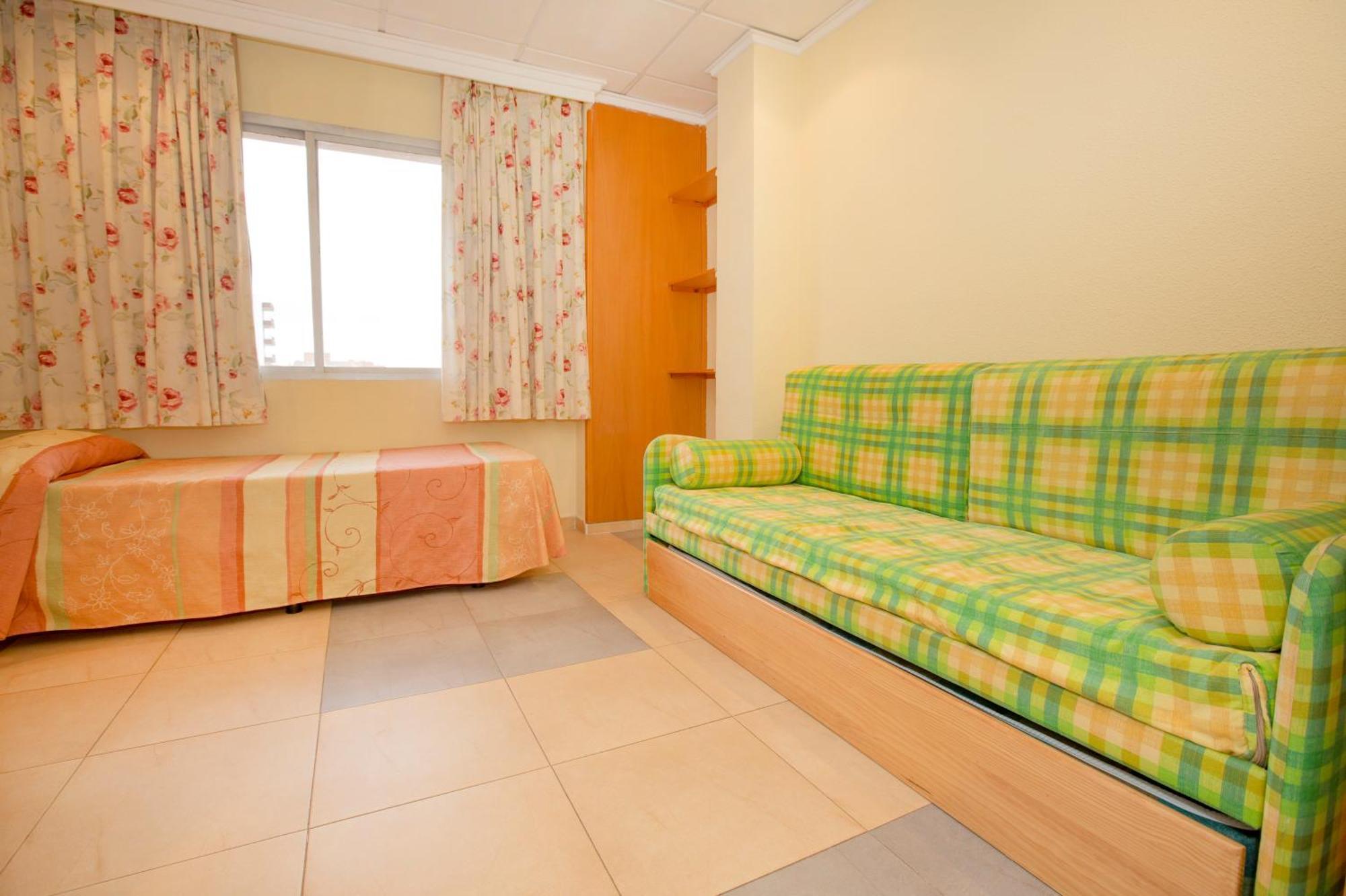 One-Bedroom Apartment (4 Adults)