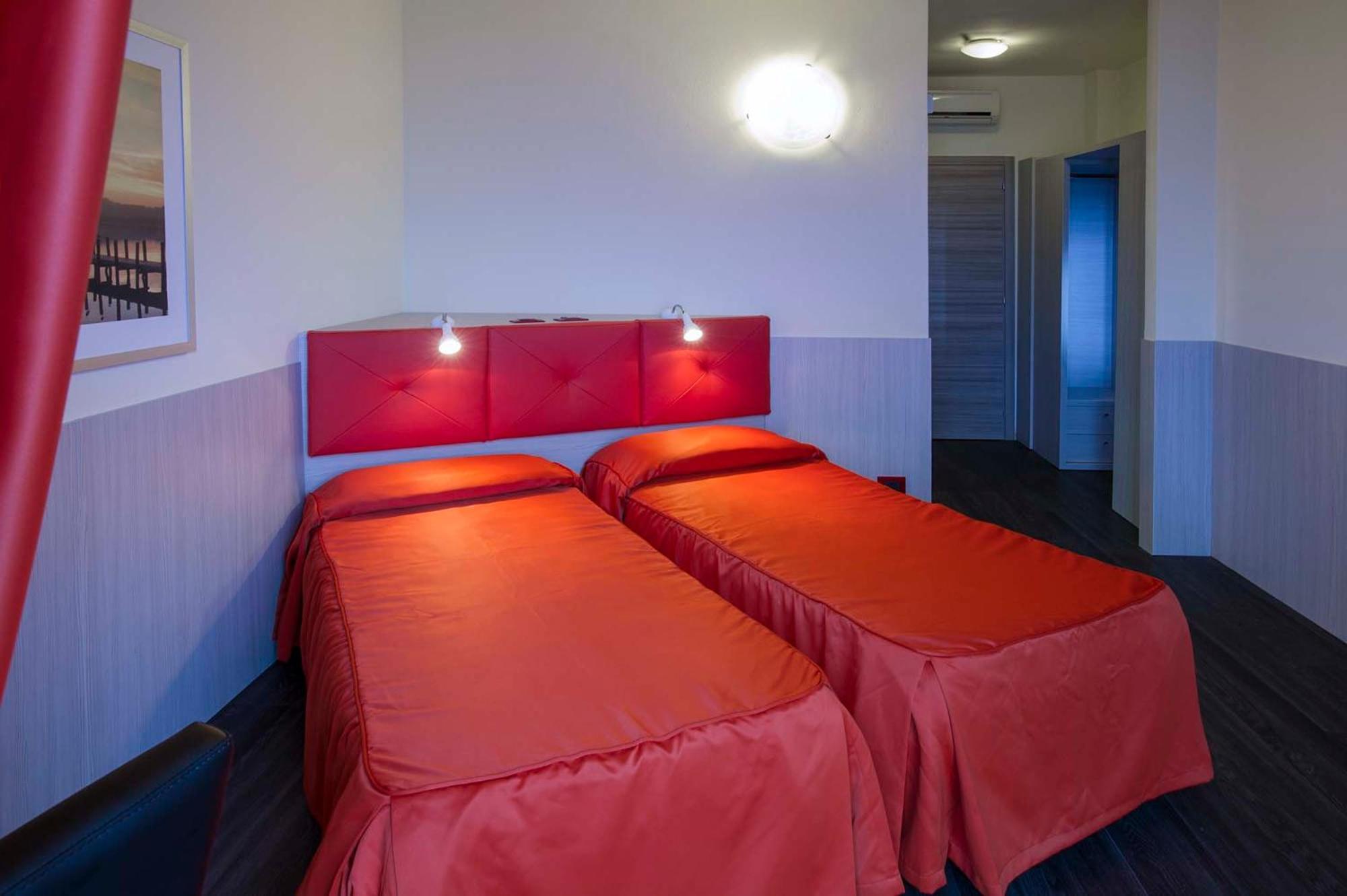Double or Twin Room Lake View