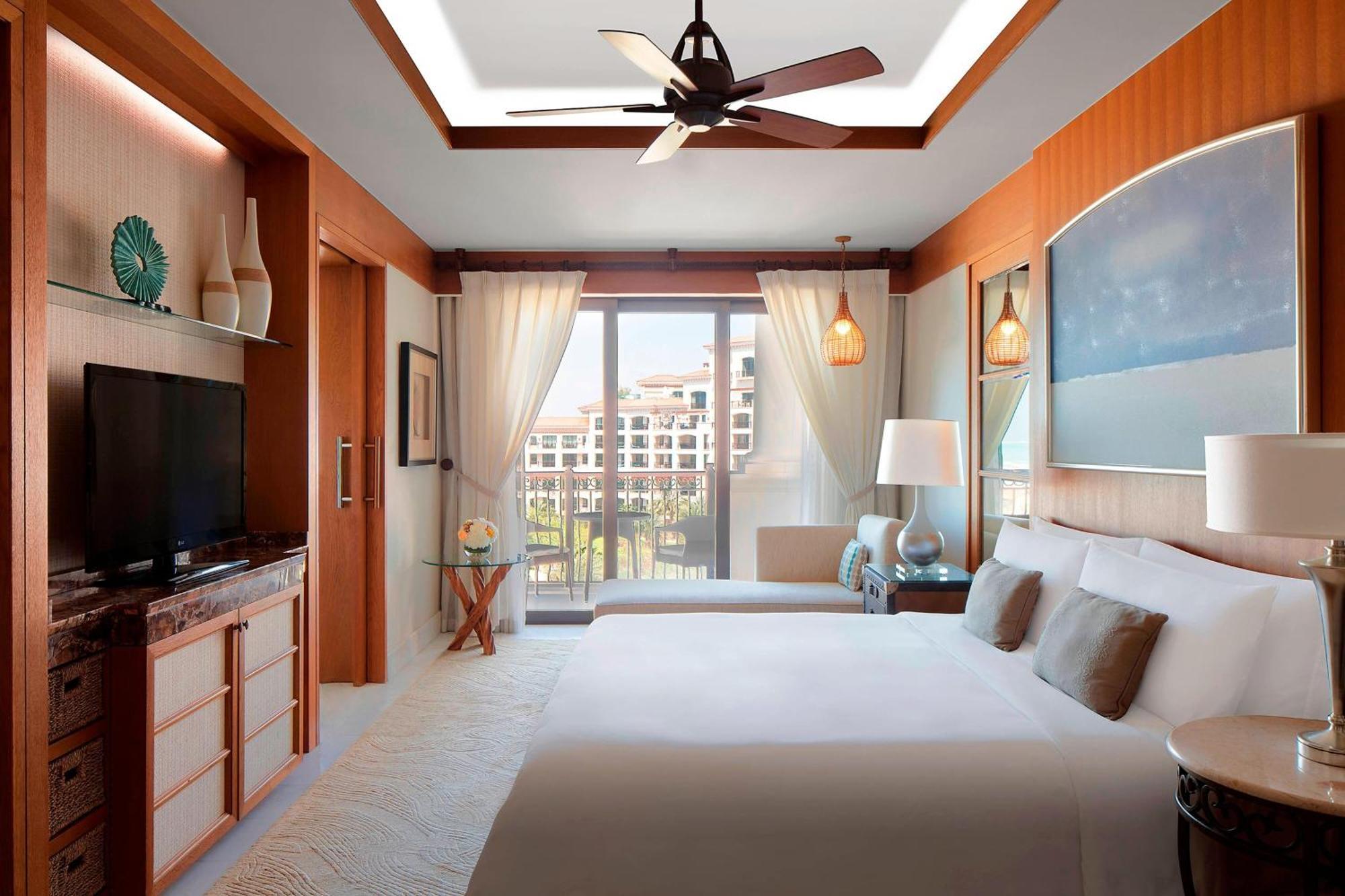 Superior Room, Guest room, 1 King, Sofa bed, Balcony,1352671936:JPEG