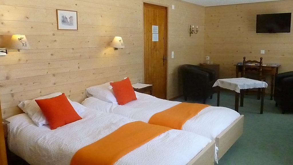 Twin Room South