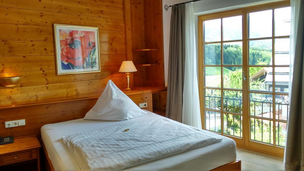 Double Room Queensize 160m mainly Annex,402921822:JPEG