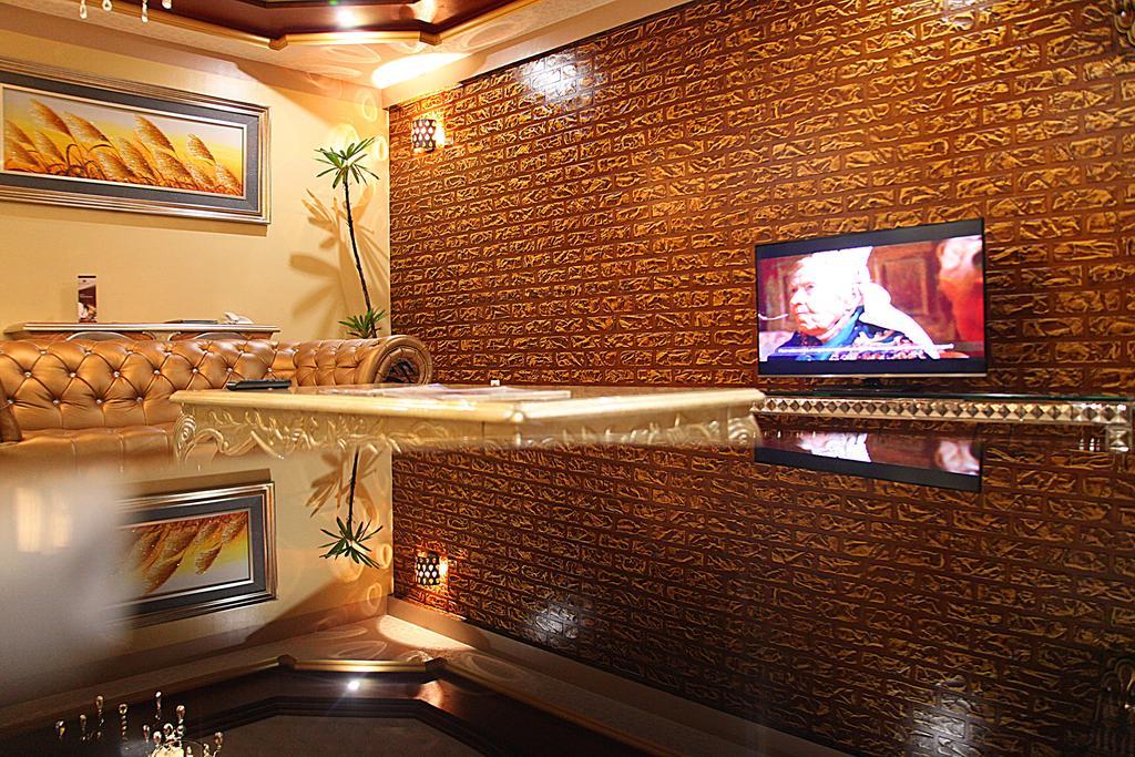 Two-Bedroom Suite