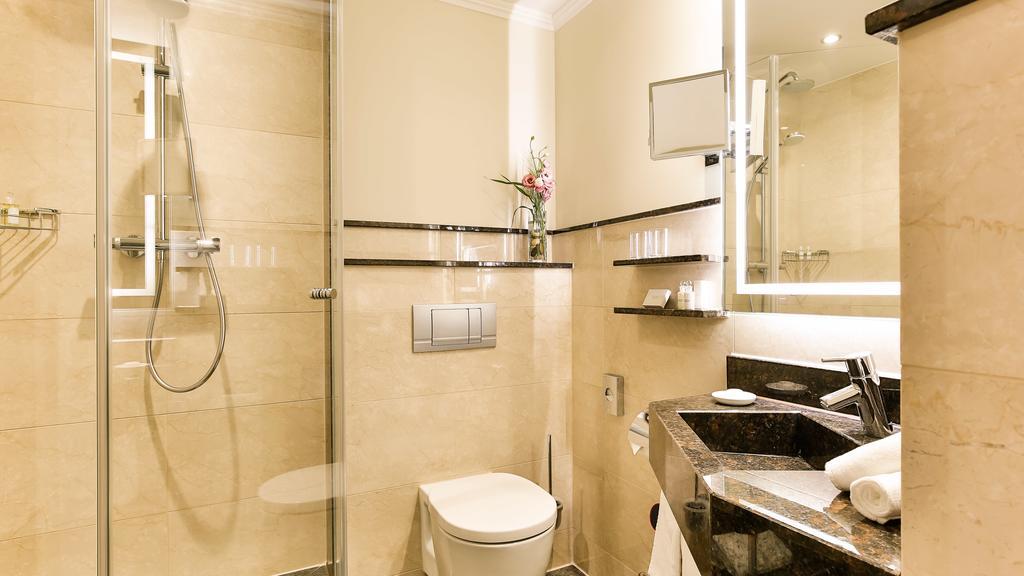 Executive Premium Room Queensize Bed