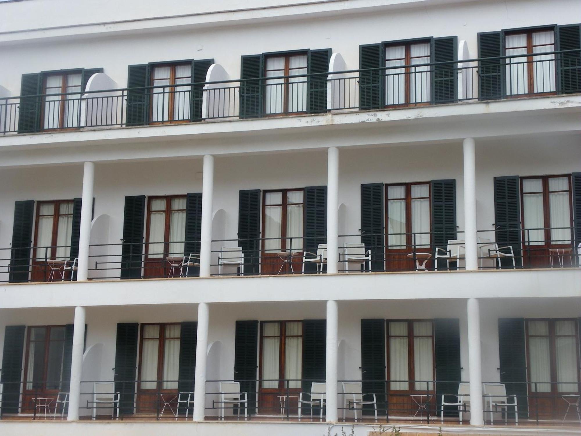 Double or Twin Room Balcony
