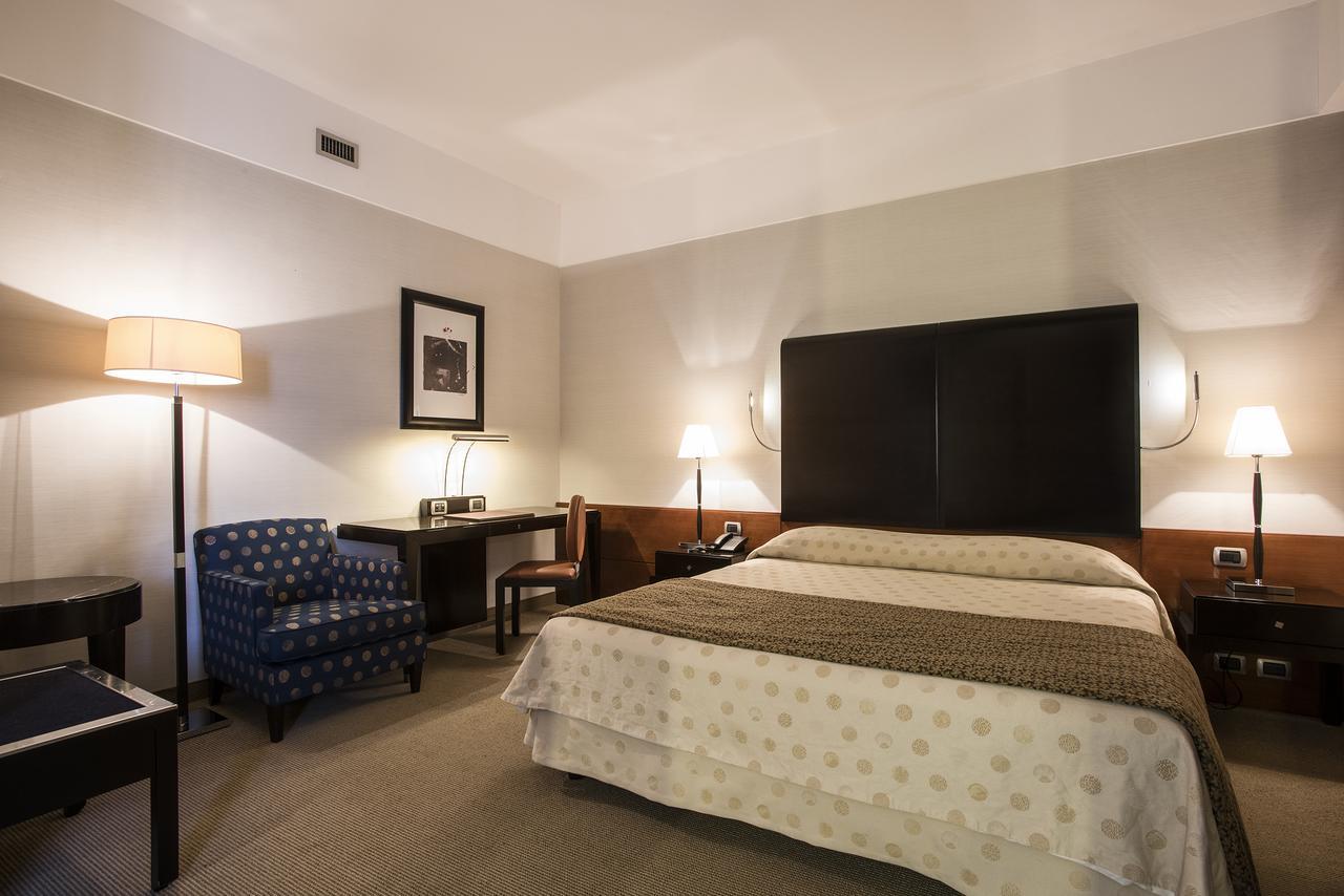 Double Room,1209242692:JPEG