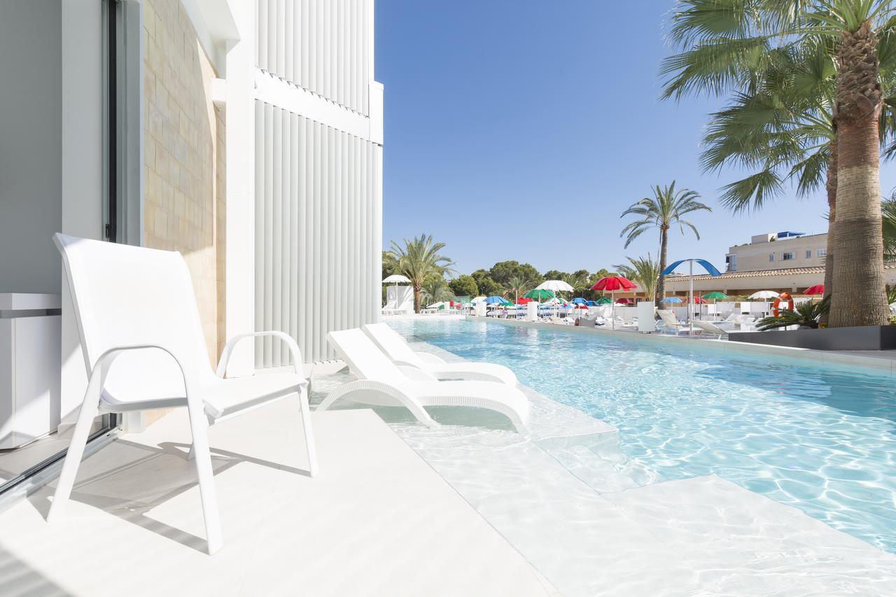 Double Room Direct Access to Pool
