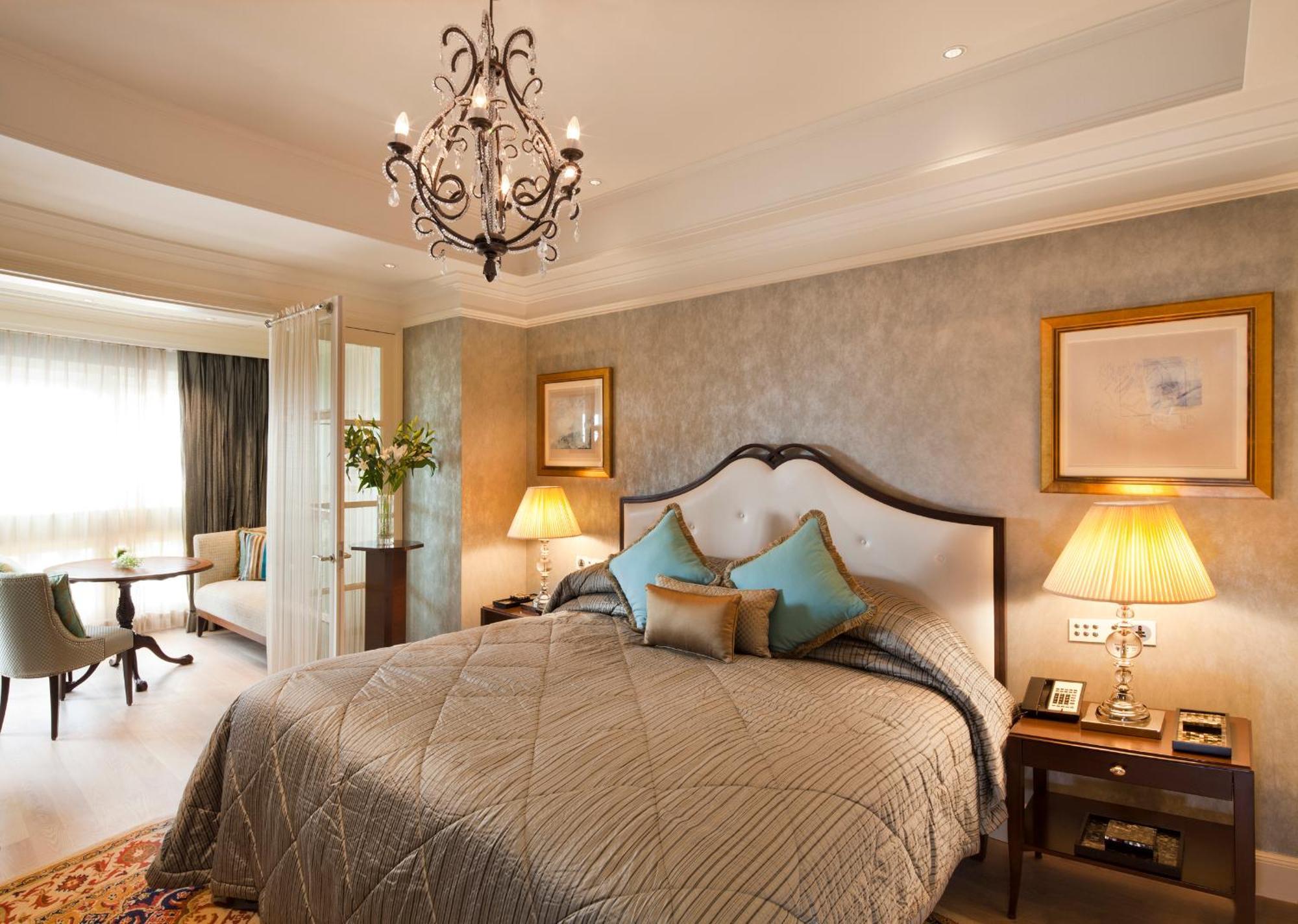 Luxury Suite 1 Bedroom City View 2 Way Airport Transfer,280239265:JPEG