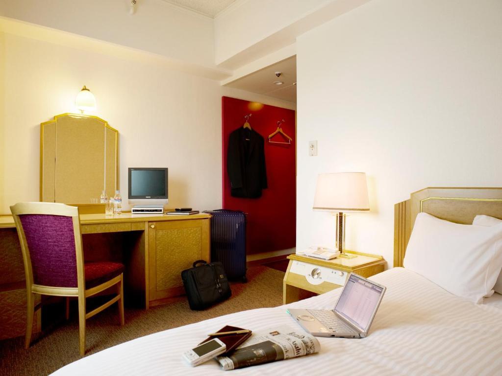 Single Room - Non-Smoking - Main Building