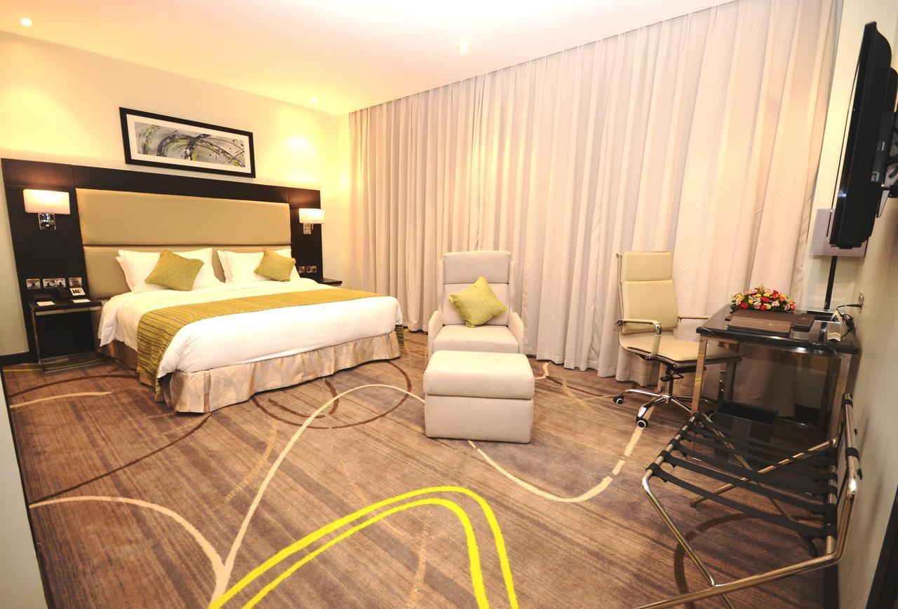 Superior Zimmer mit Kingsize-Bett