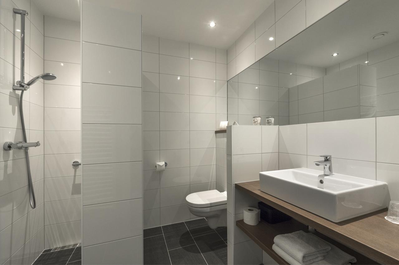 Triple Room,645801456:JPEG