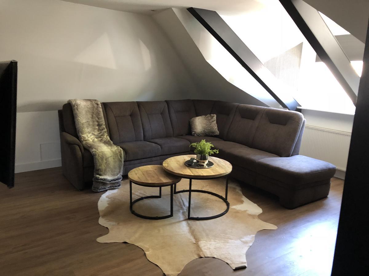 Panorama Suite with Balcony and River View,661416828:JPEG