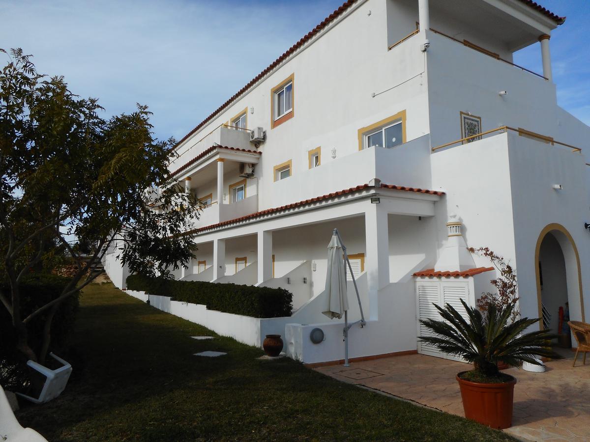 Standard Double or Twin Room,995086198:JPEG