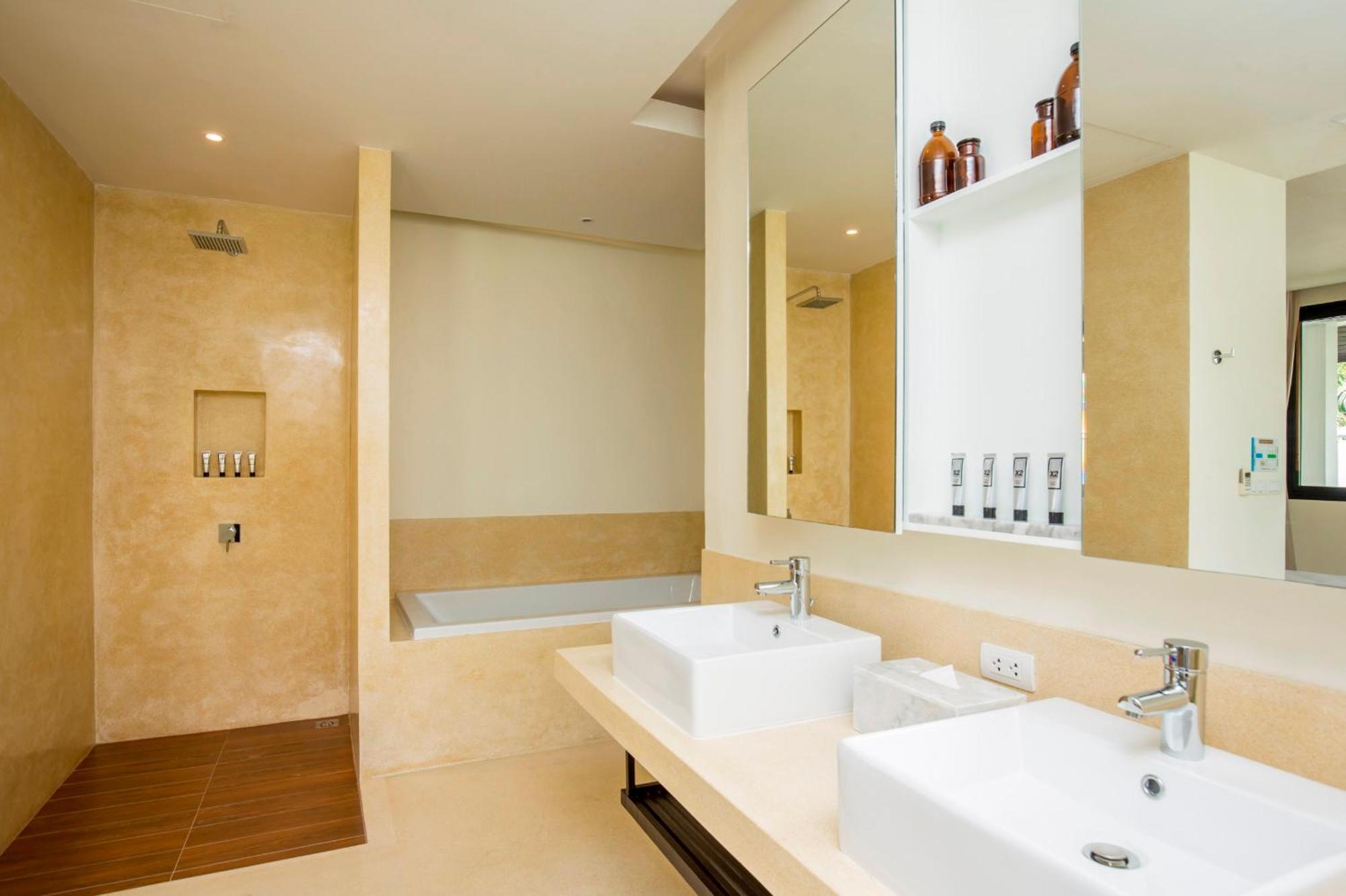Premier Suite