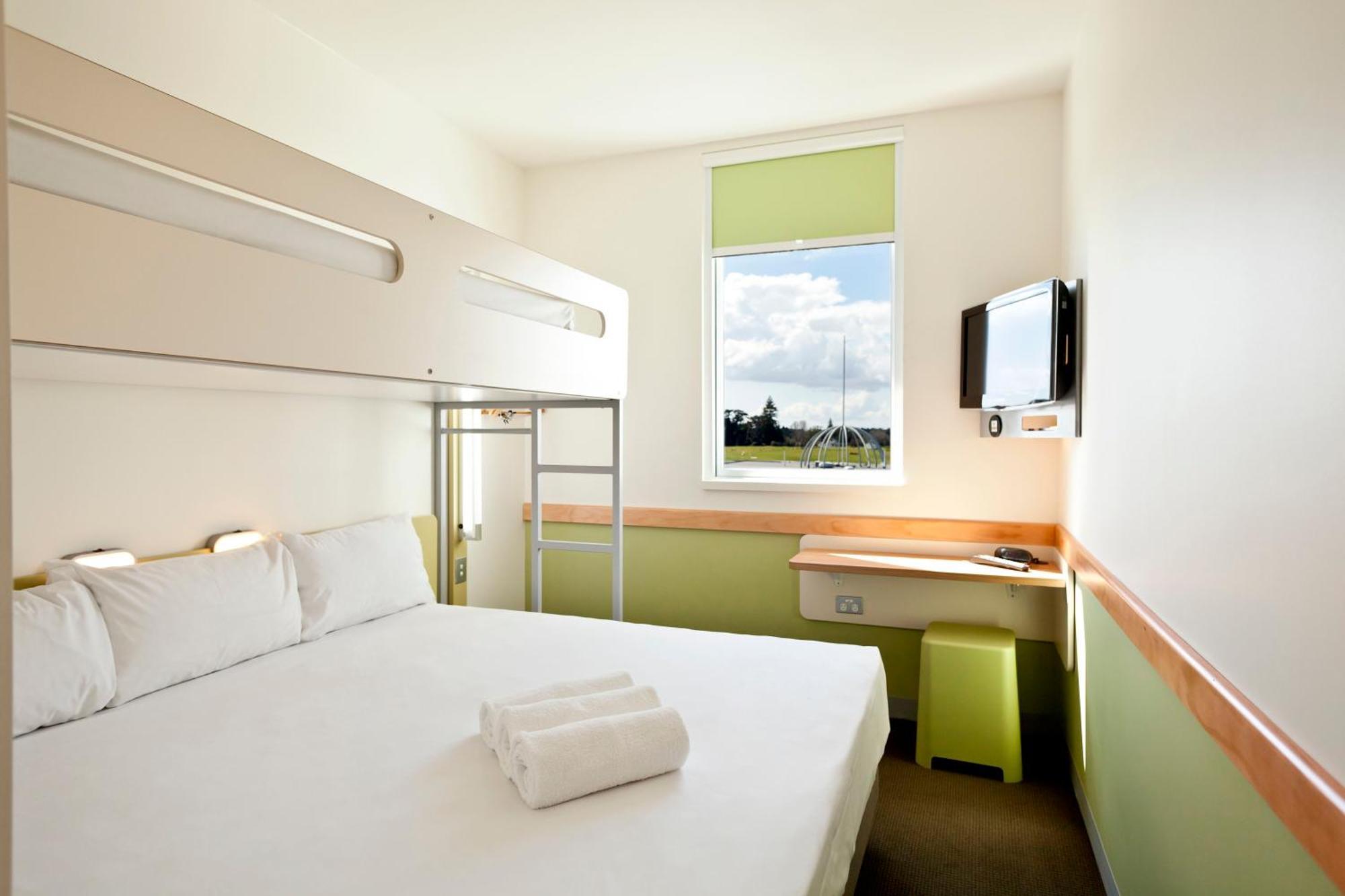 Standard Room One King Bed One Bunk Bed,1742726619:JPEG