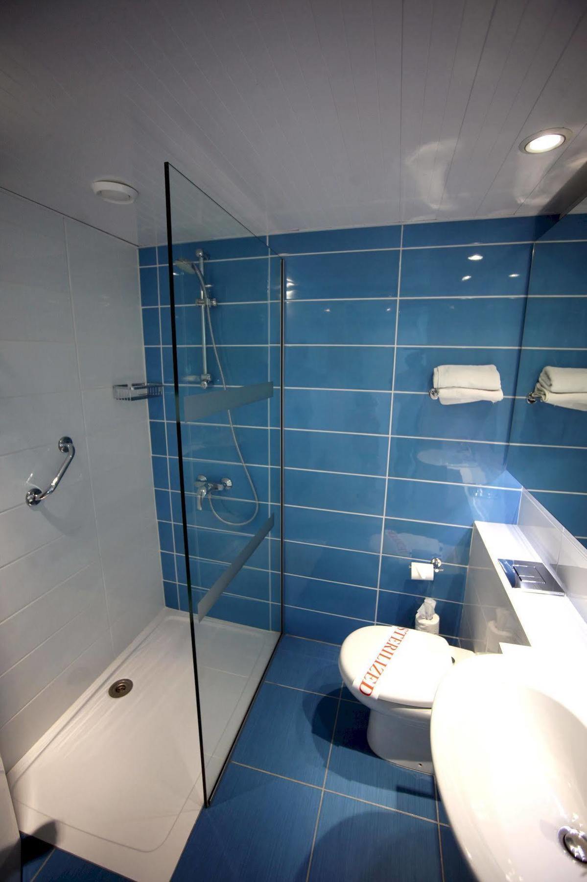 Superior Twin Room Side Sea View