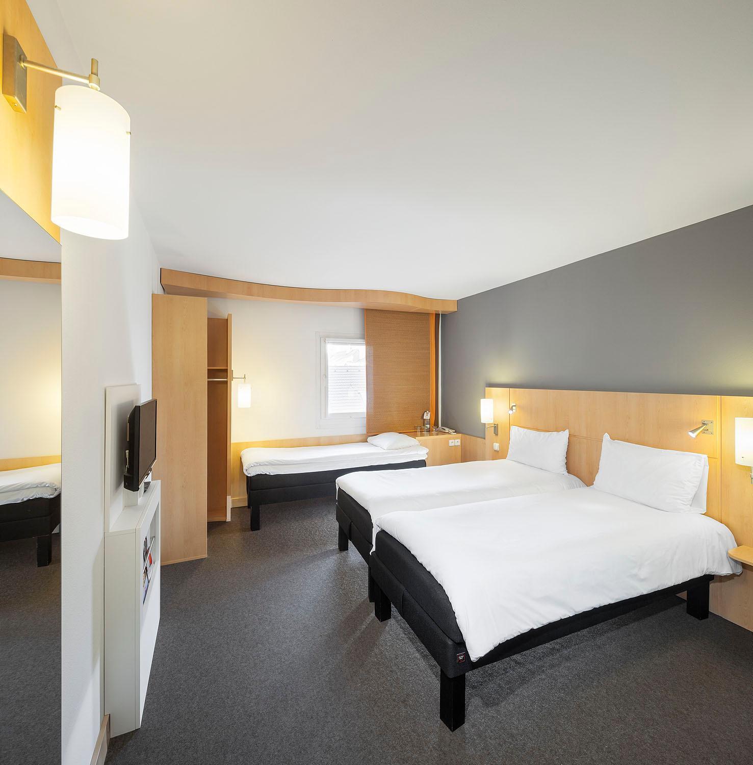 Standaard Kamer met 3 eenpersoonsbedden