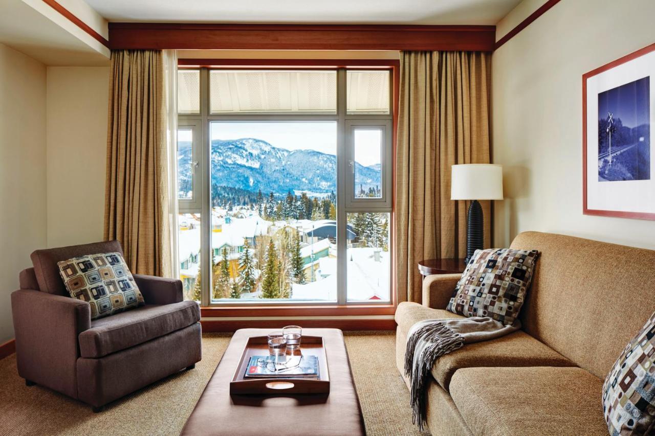One Bedroom Upper Floor Suite,738574441:JPEG