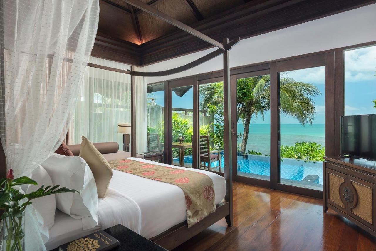 Poolvilla am Meer mit Meerblick