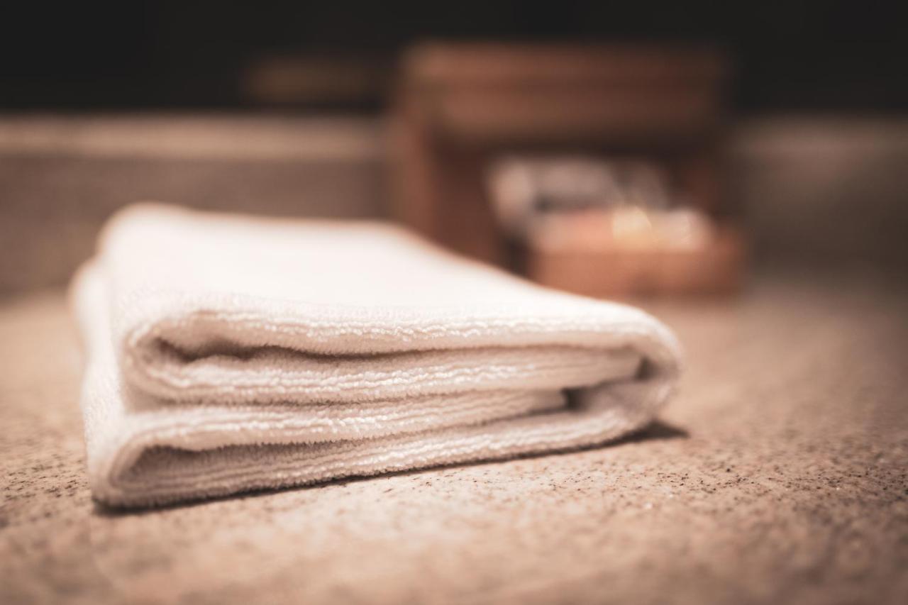 Standard Single Room,1526951695:JPEG