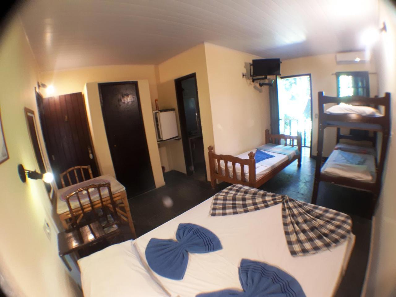 Quintuple Room