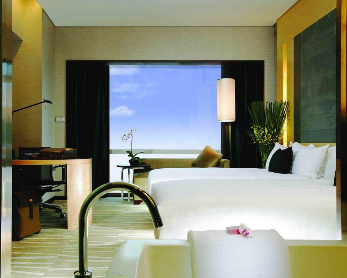 Executive Double or Twin Room,1212673810:JPEG