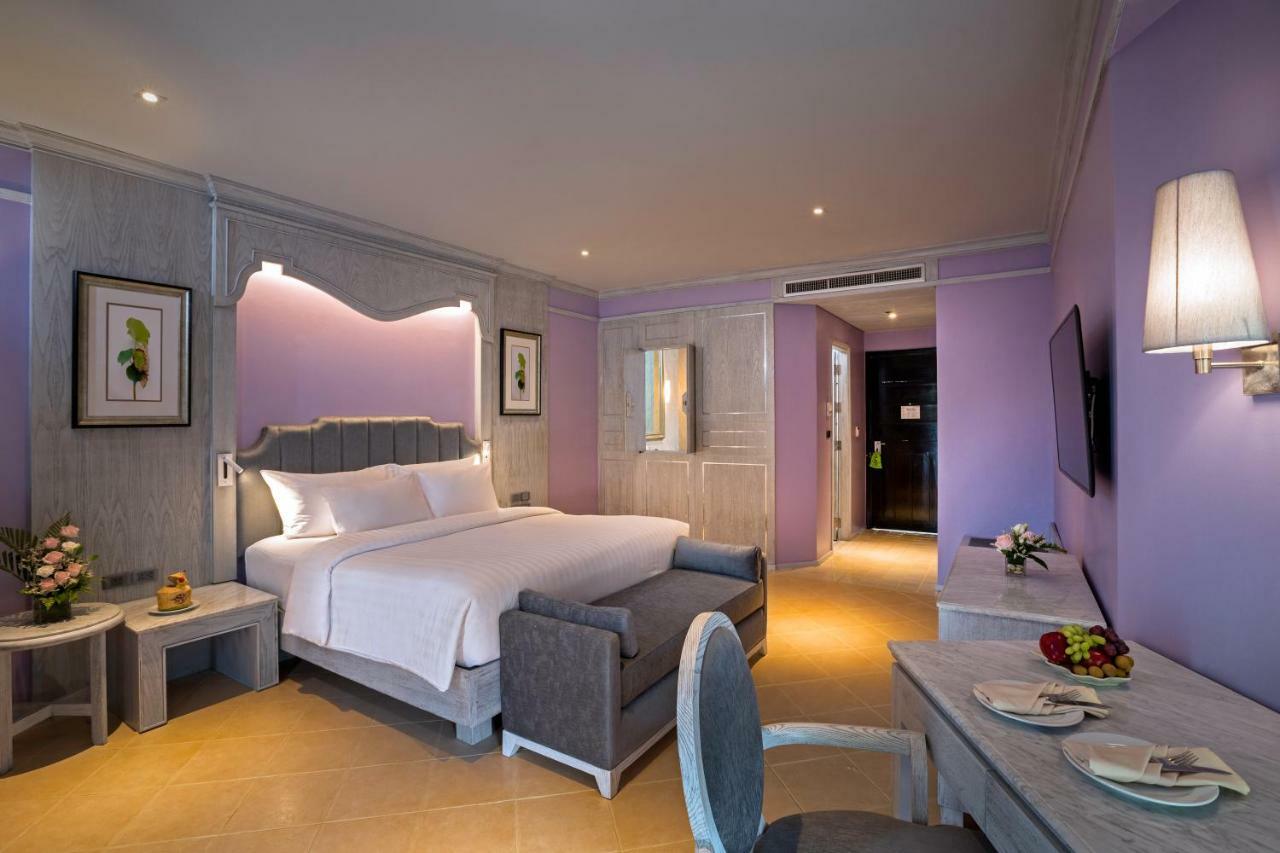 Grand Superior Double or Twin Room