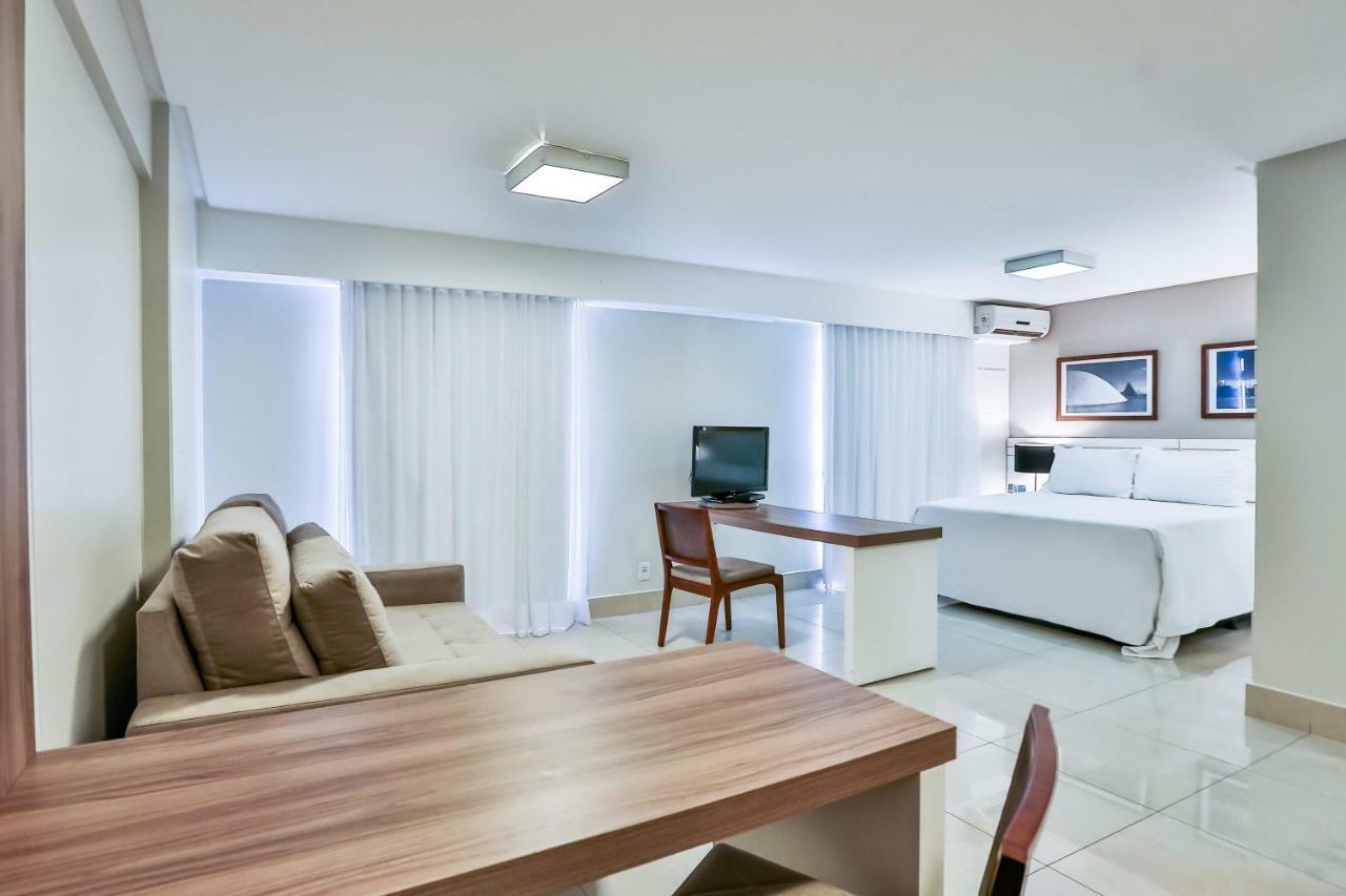 Executive Suite,1220574988:JPEG