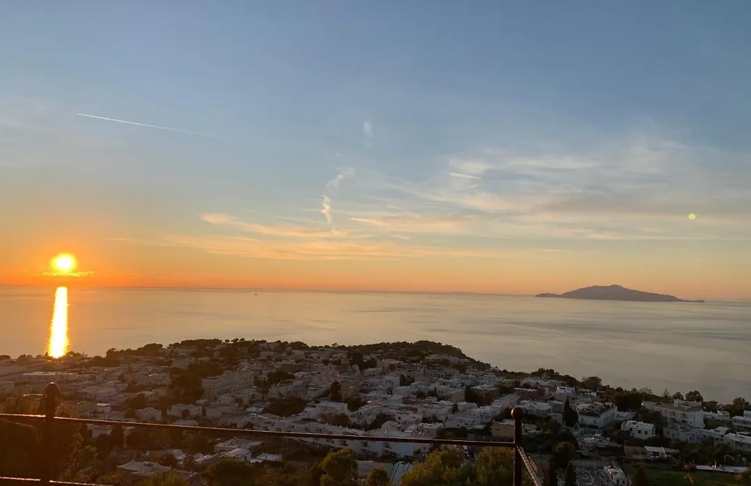 Monte Solaro Bed&Breakfast-1
