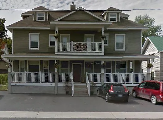 Bayside Inn-1