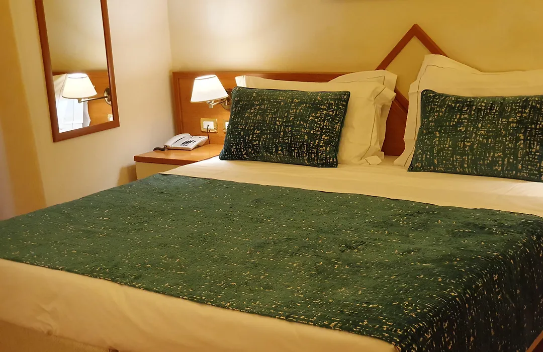 Hotel Maxim Axial-1