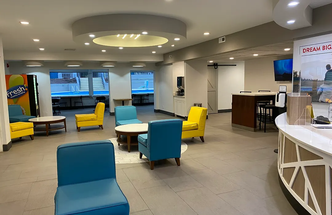 Red Lion Inn & Suites Nashville Airport-1