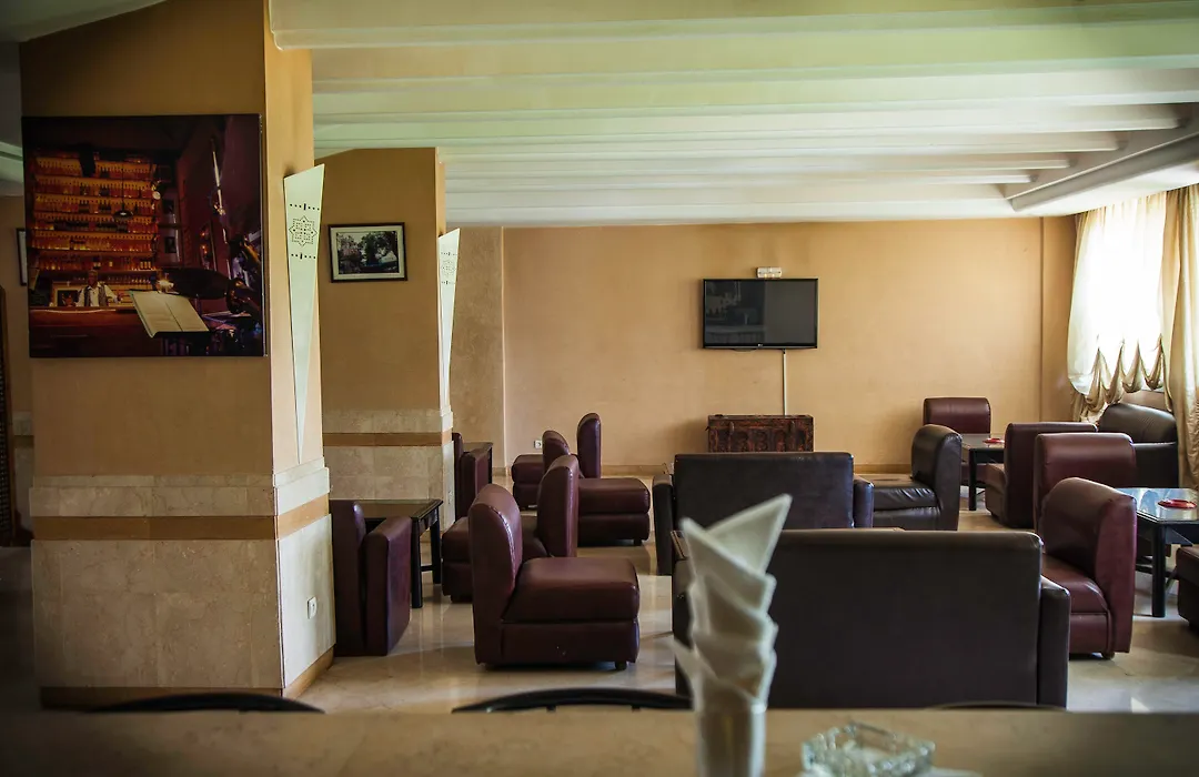 Intouriste Hotel & Suites-1