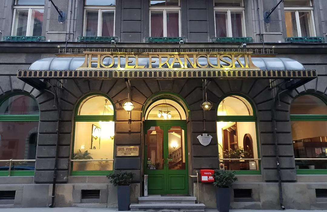 Hotel H15 Francuski Old Town - Destigo Hotels-1