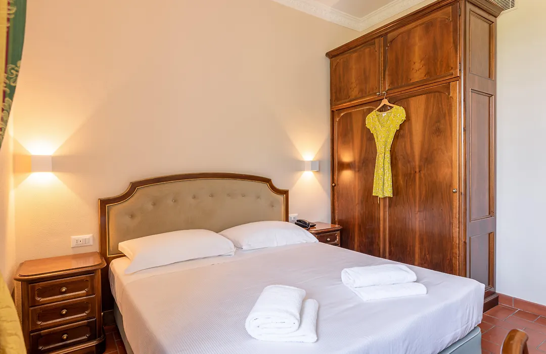Hotel Villa San Michele-1